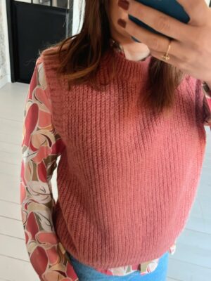 PULL SANS MANCHES