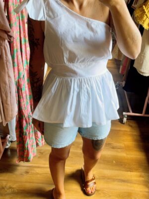 Top Asymétrique Léa – Blanc Pur